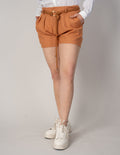 Short naranja con jareta en la cintura