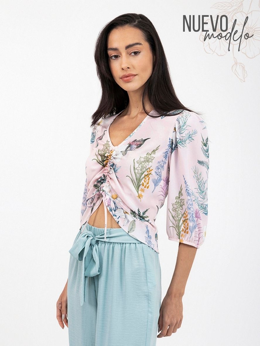 Vesitdo multicolor con cinta y manga larga