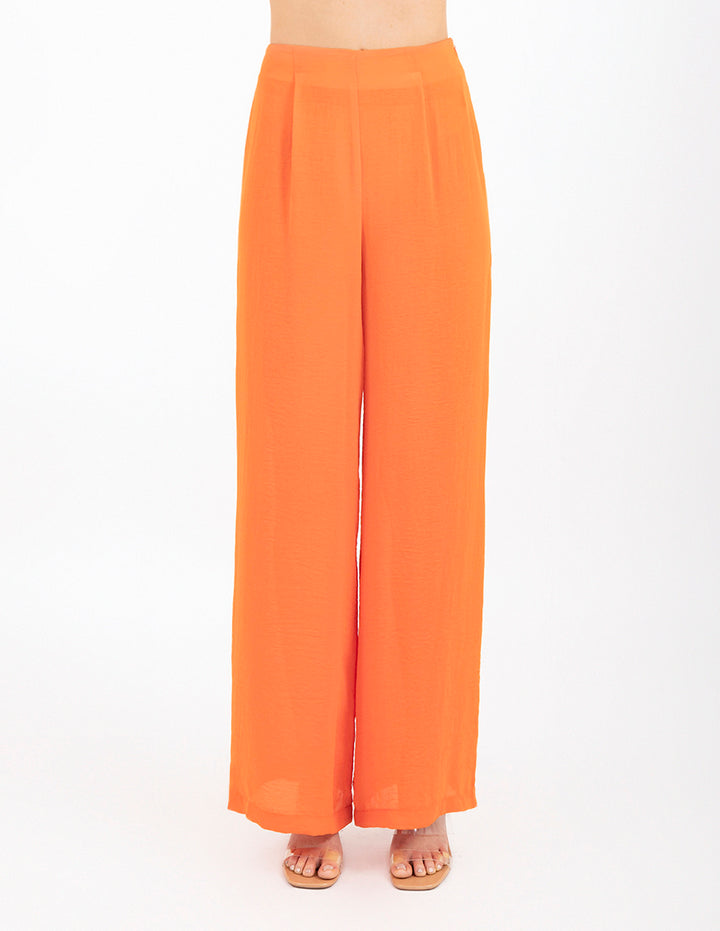 Pantalón naranja con pinzas y tela ligera (Conjunto)