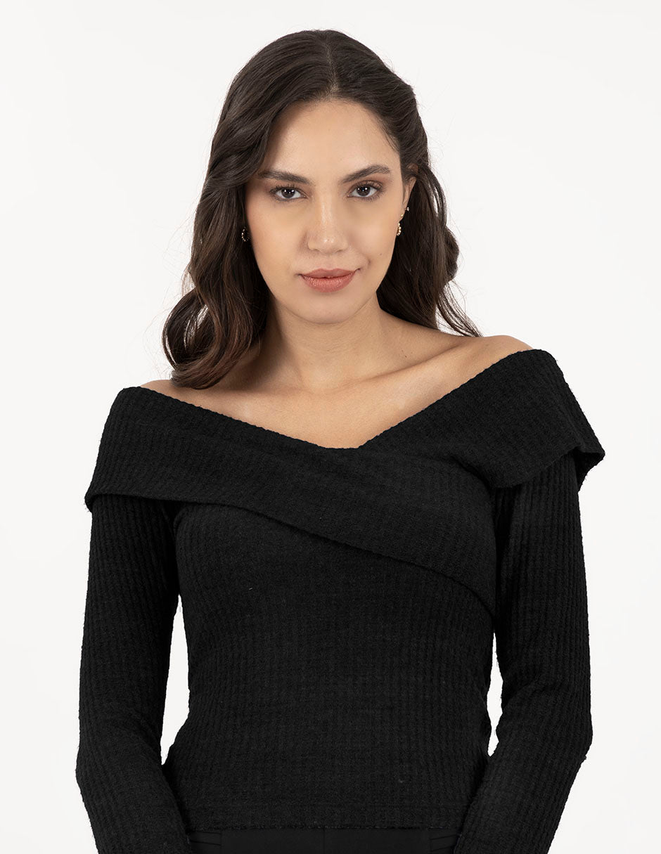 Blusa negro de escote V con manga larga