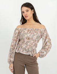 Blusa estampada off shoulders y manga larga