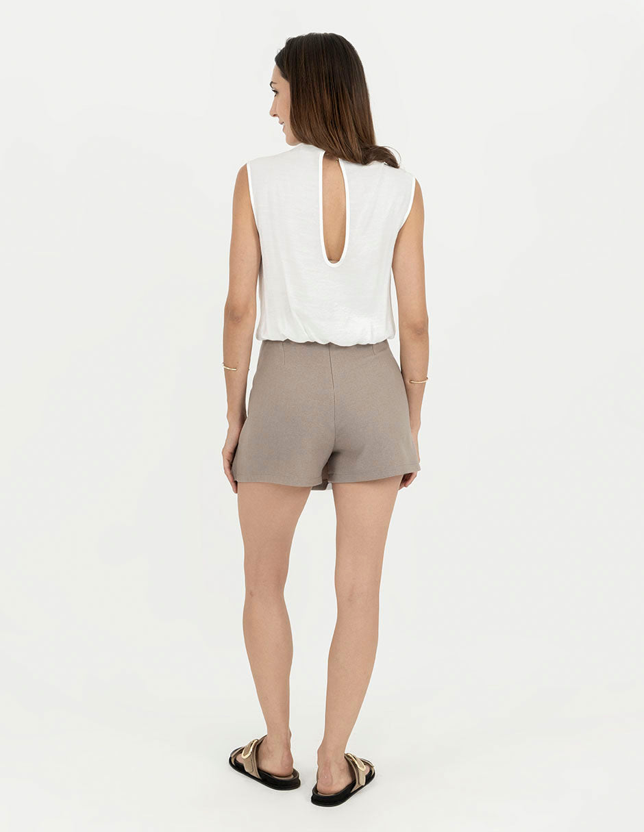 Short falda beige