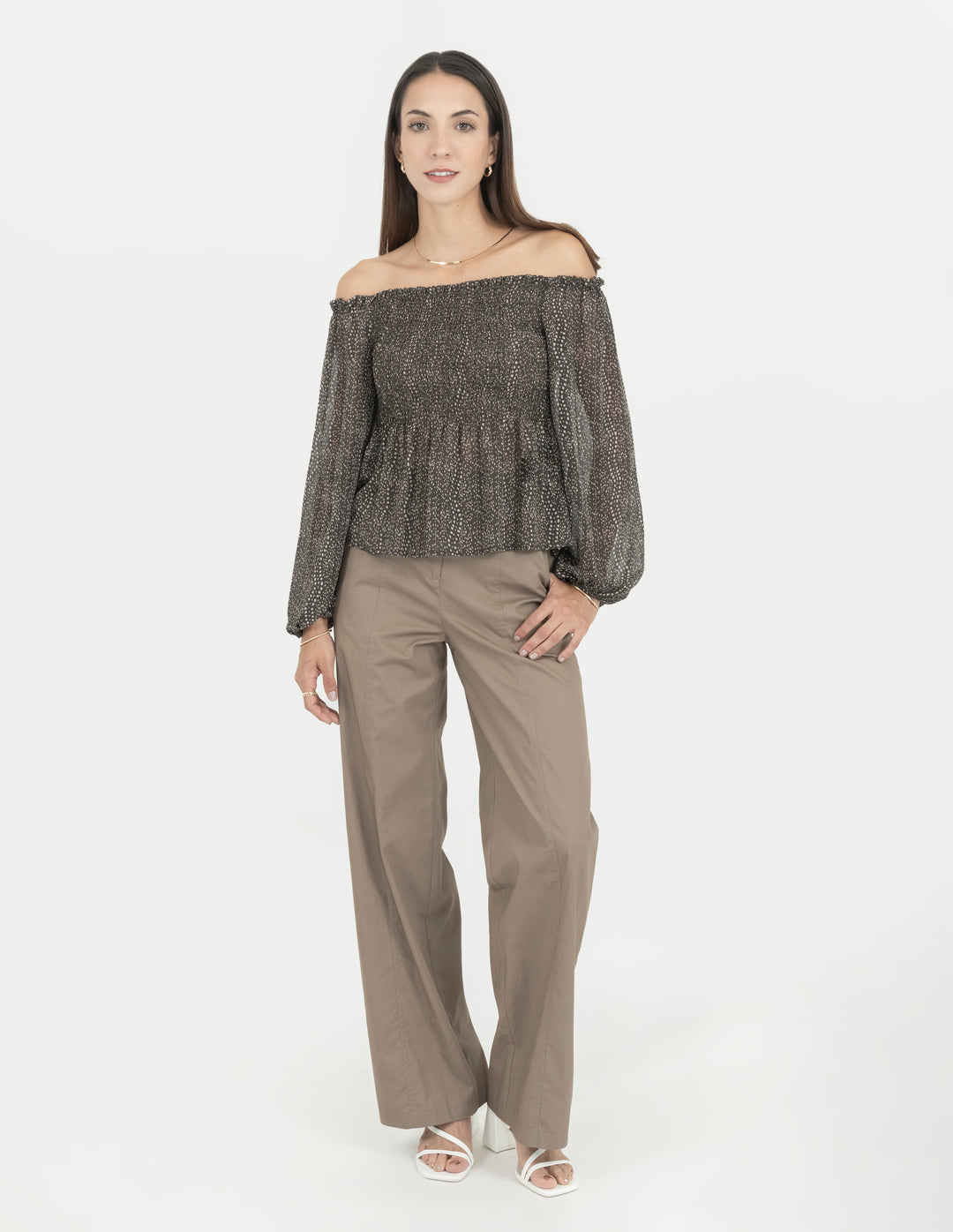 Blusa de mesh manga larga off shoulders