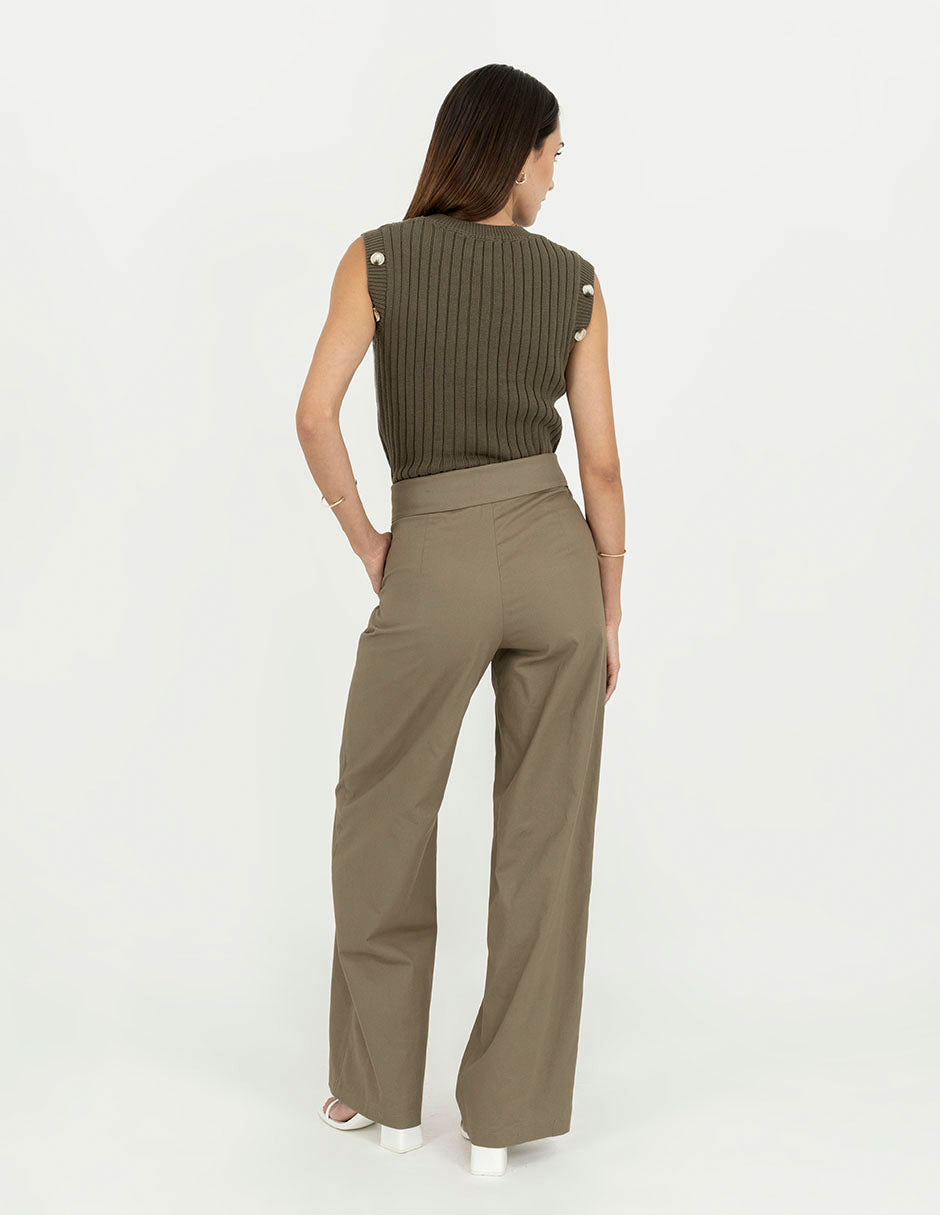 Pantalón verde con talle a la cintura