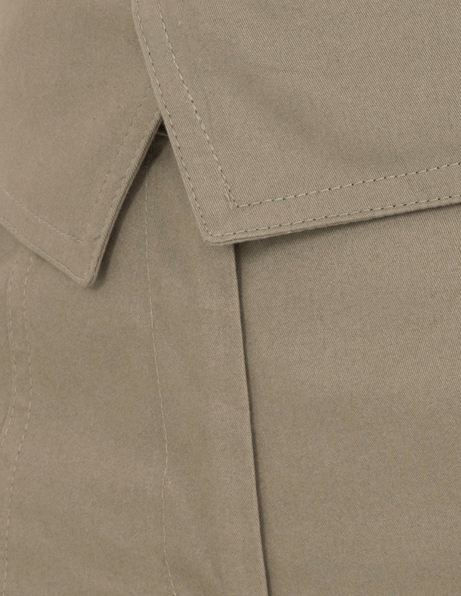Pantalón verde con talle a la cintura