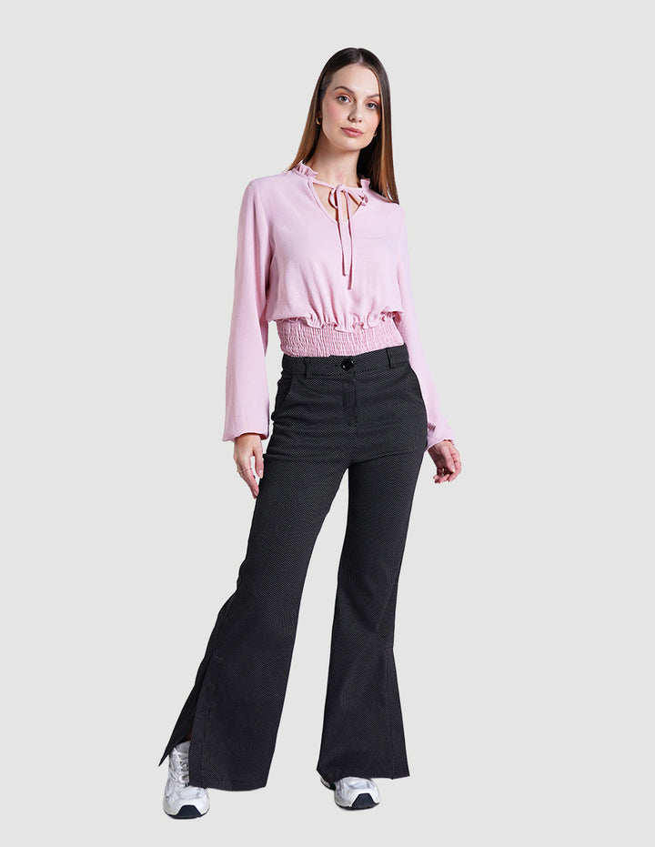 Pantalón de vestir negro con diseño de dots