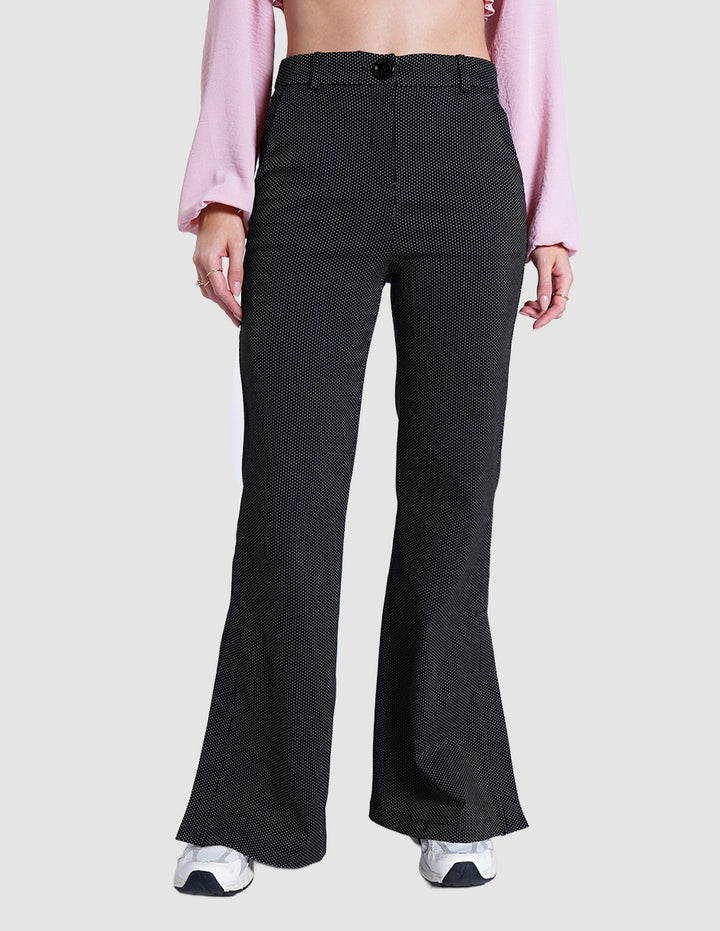 Pantalón de vestir negro con diseño de dots