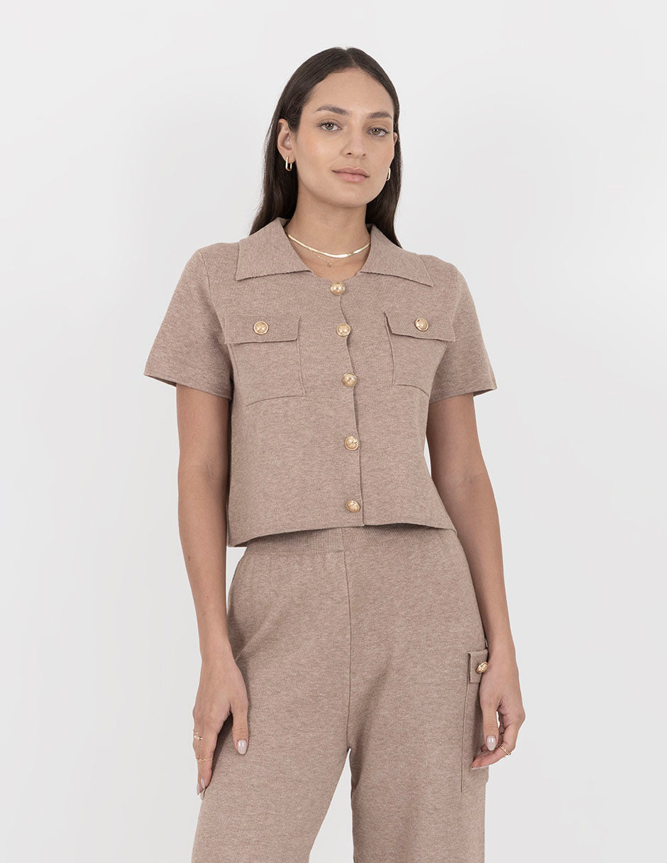 Blusa beige tipo suéter ligero (Conjunto)