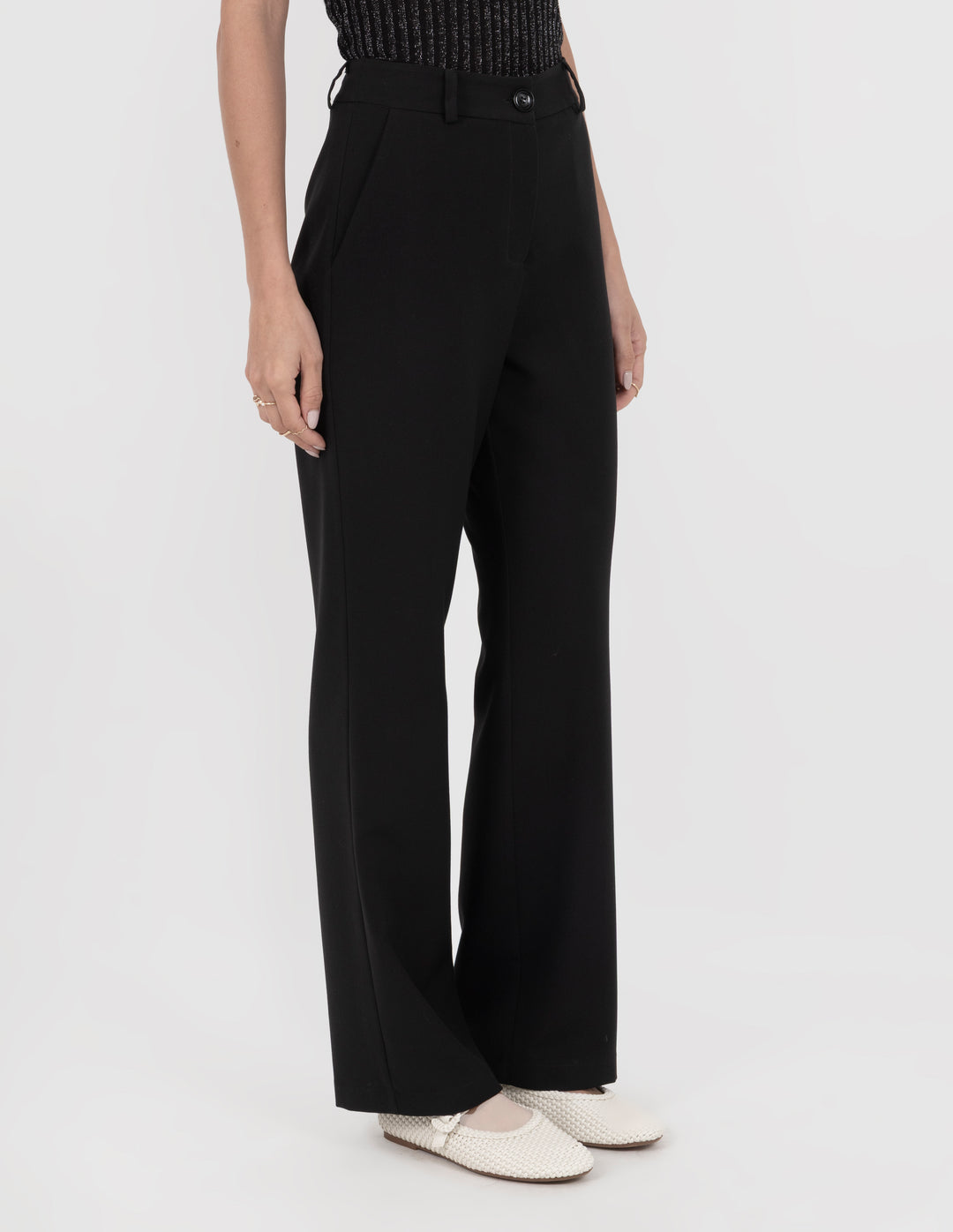 Pantalón de vestir a la cintura (disponible en negro y gris)