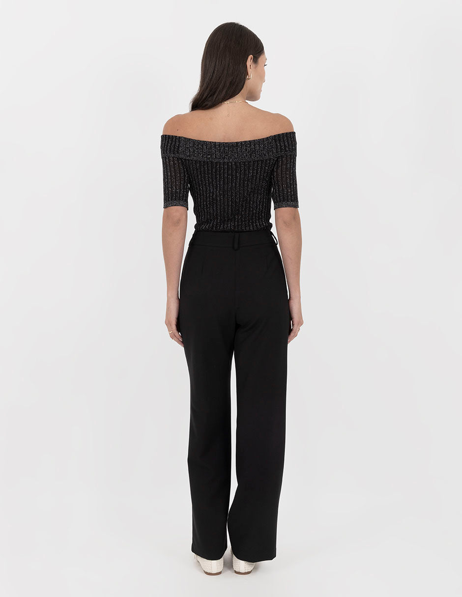 Pantalón negro de vestir de talle alto