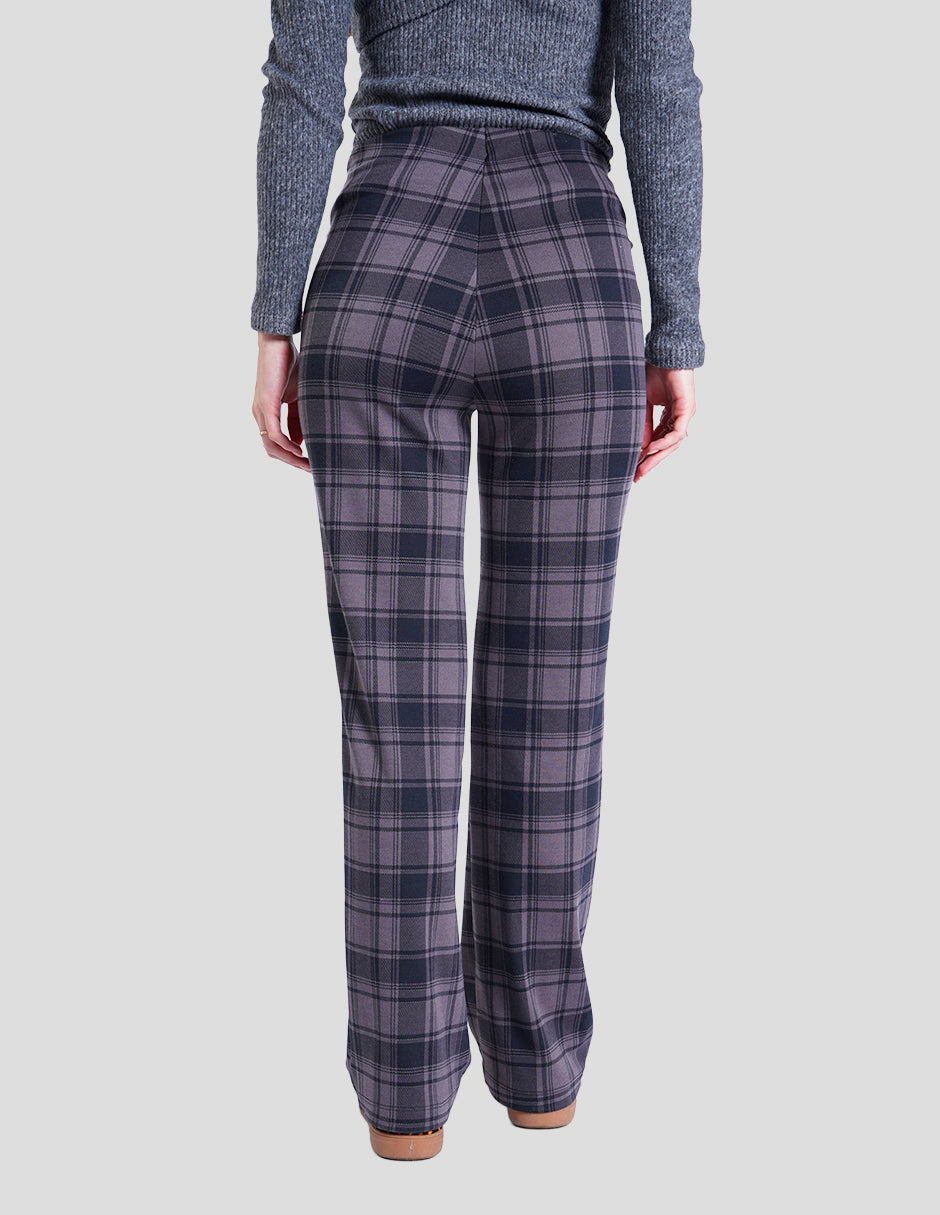 Pantalón recto con diseño estampado