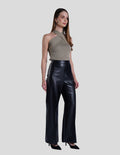 Pantalón negro a la cintura vinipiel