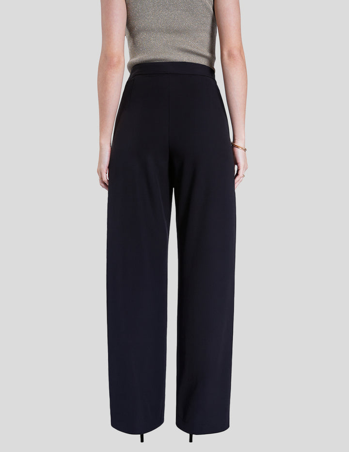 Pantalón negro de vestir