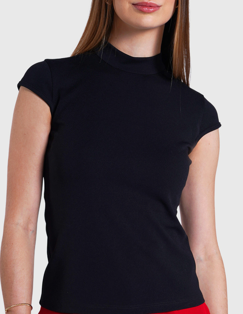 Blusa de cuello alto y manga corta (disponible en rojo y negro)