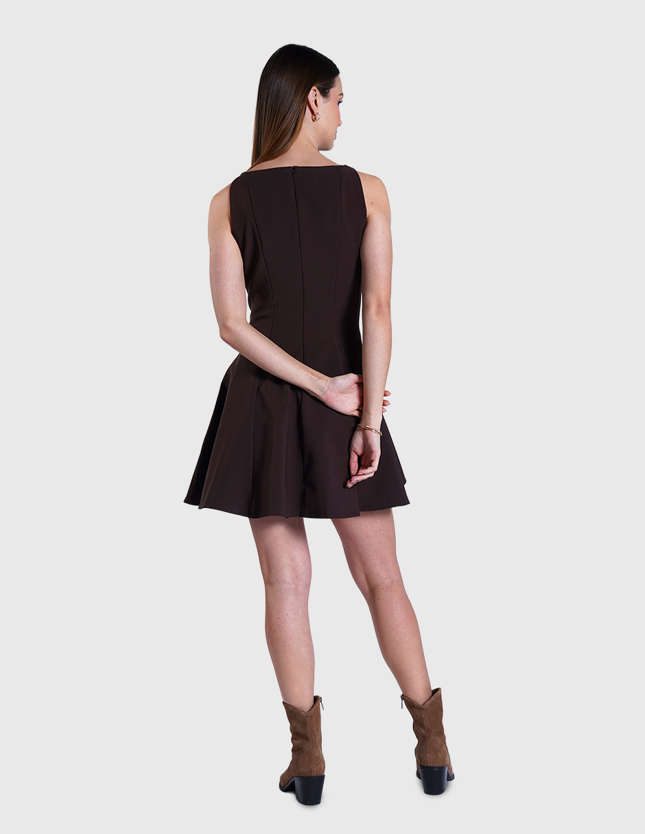Vestido café línea A sin mangas