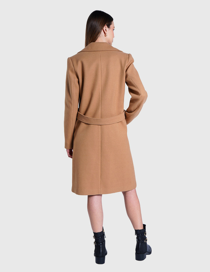Abrigo largo color camel