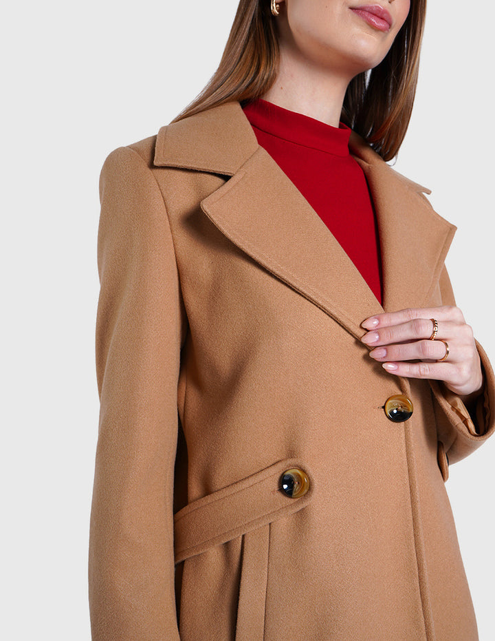 Abrigo largo color camel