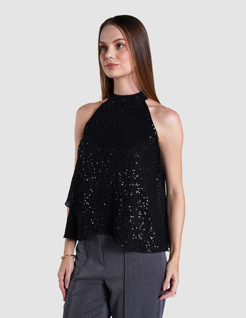 Blusa negra de cuello alto con lentejuela