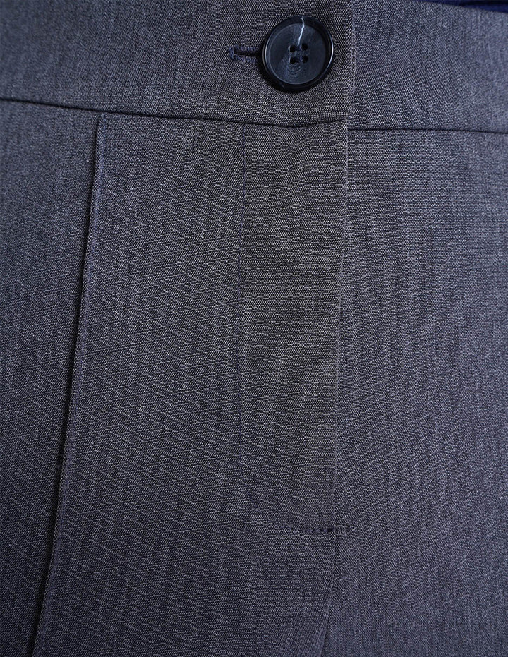 Pantalón de vestir (disponible en azul y gris)