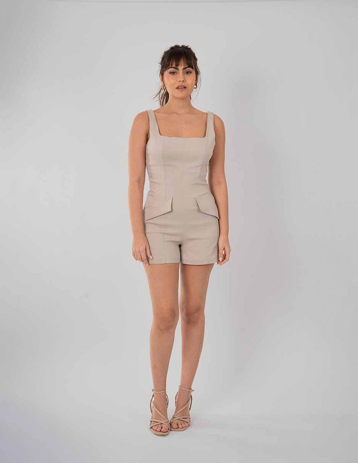 Jumpsuit beige corto de vestir