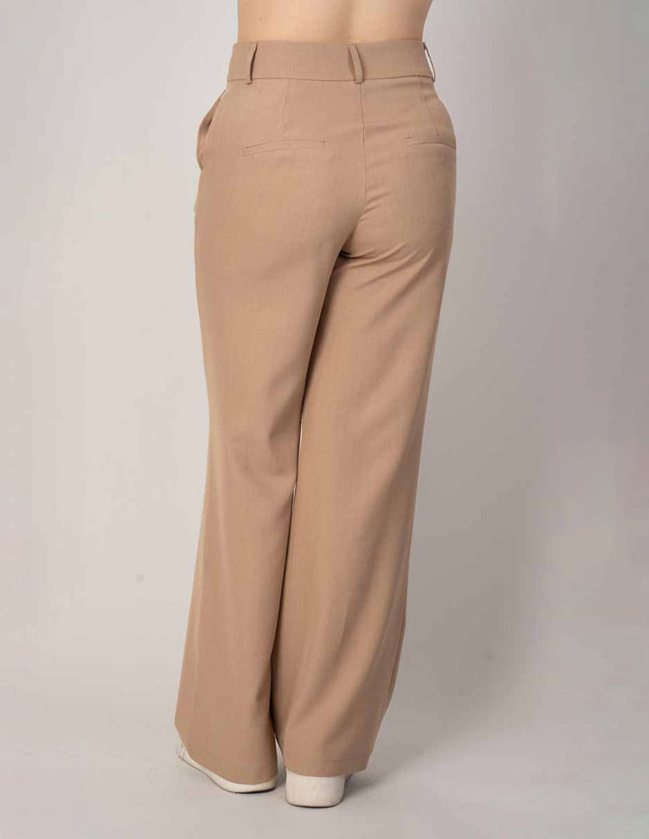 Pantalón beige a la cintura