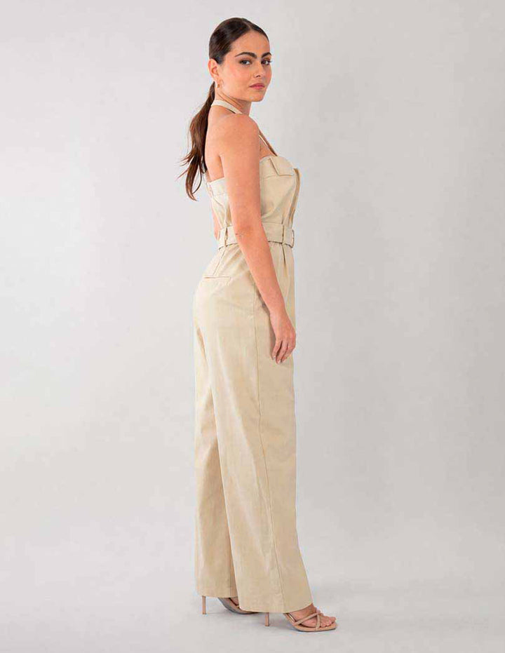 Jumpsuit largo beige con escote corazón
