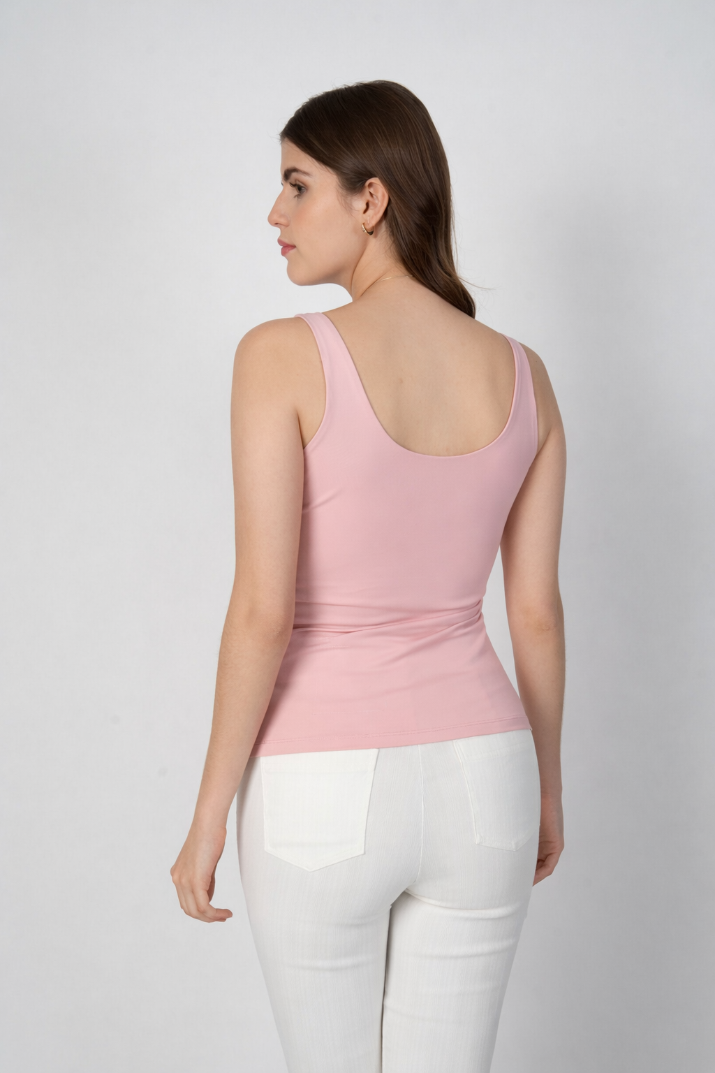 Blusa de escote redondo pronunciado (disponible en rosa y beige)