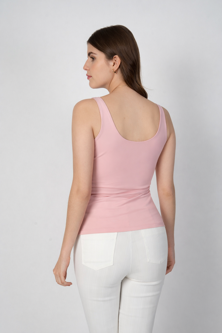 Blusa de escote redondo pronunciado (disponible en rosa y beige)