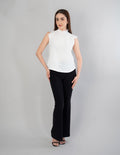 Blusa con smock en cuello (disponible en ivory/ rosa)