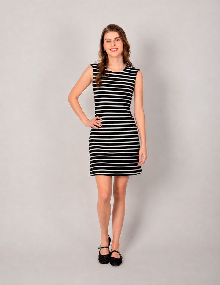 Vestido corto de rayas recto