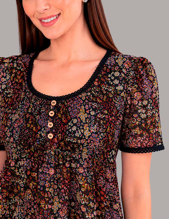 Blusa estampada floral de manga corta