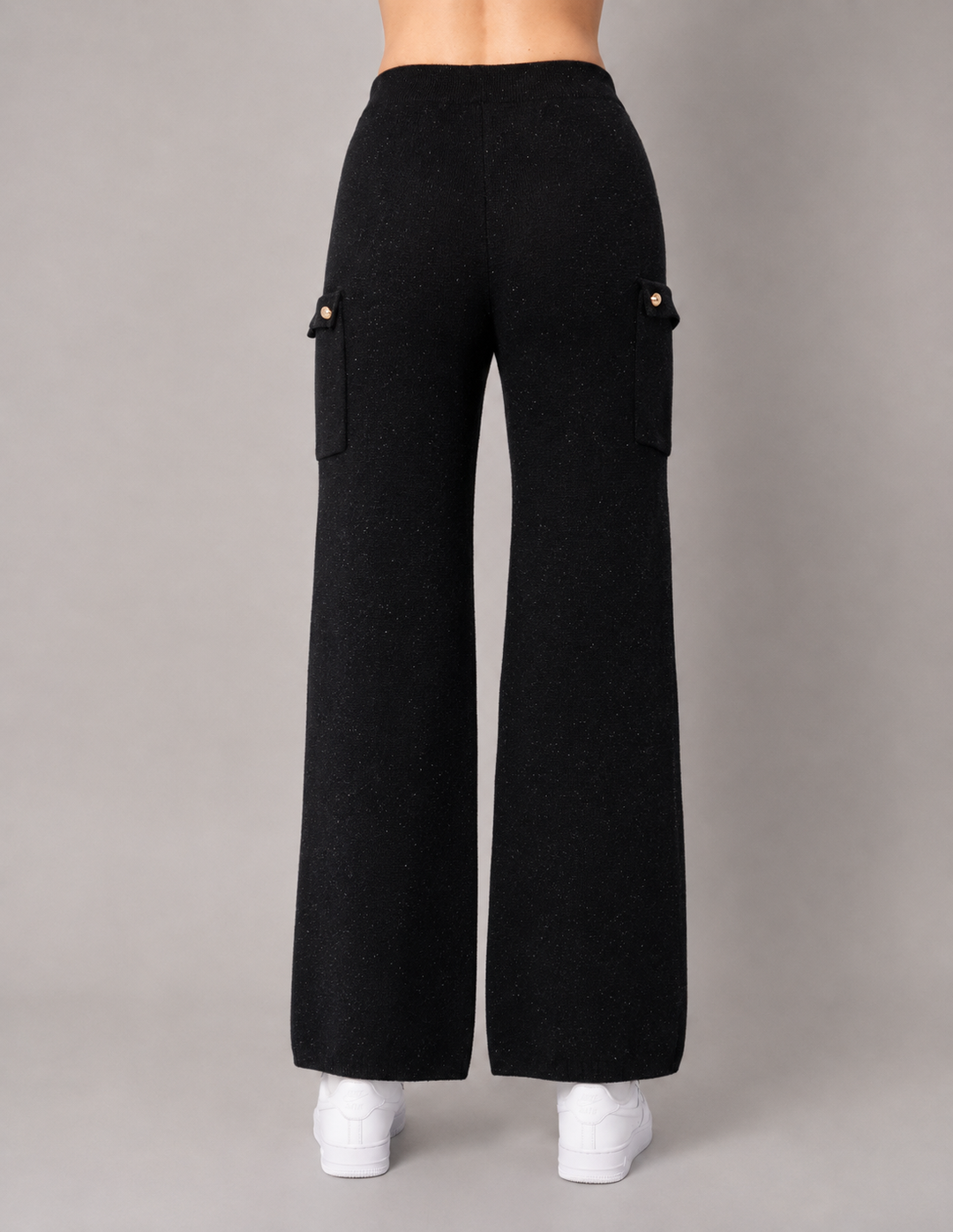 Pantalón beige y negro de tejido de punto (Conjunto)