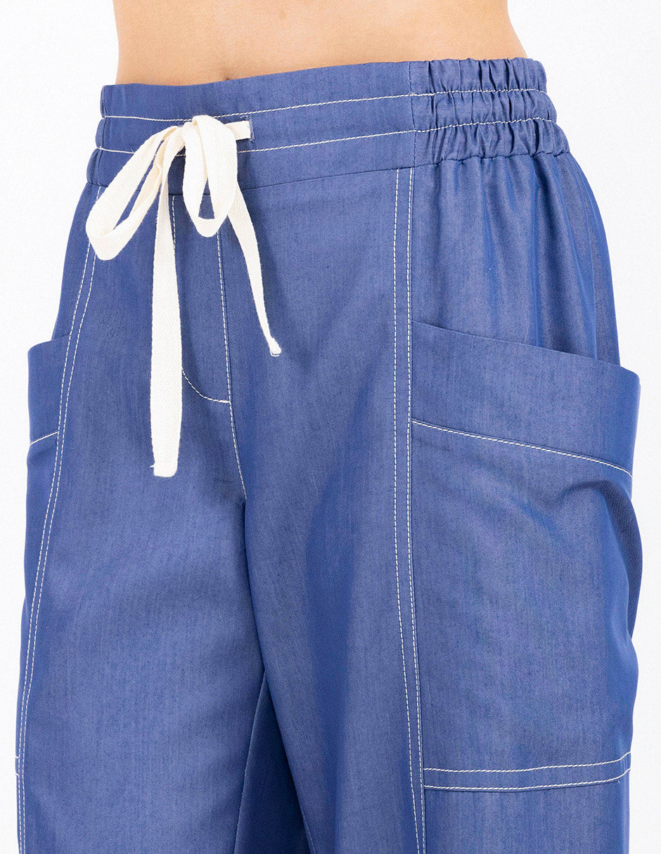 Pantalón azul relajado con cinta de lino