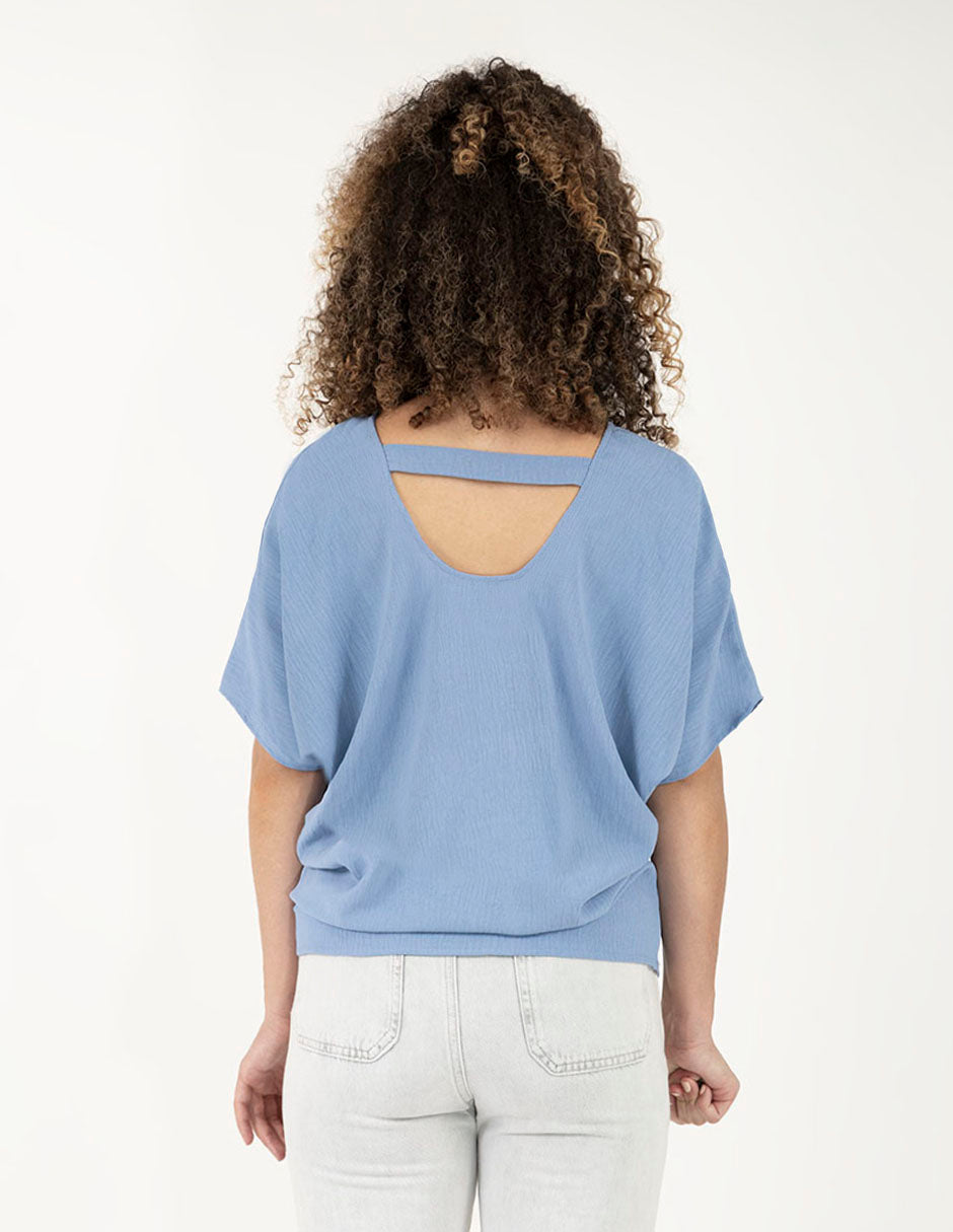 Blusa amplia con detalle de cinta en espalda  (azul y beige)