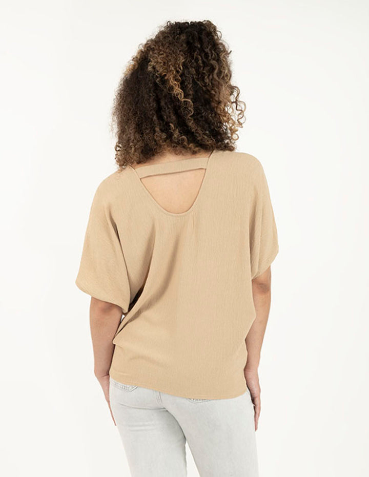 Blusa amplia con detalle de cinta en espalda  (azul y beige)