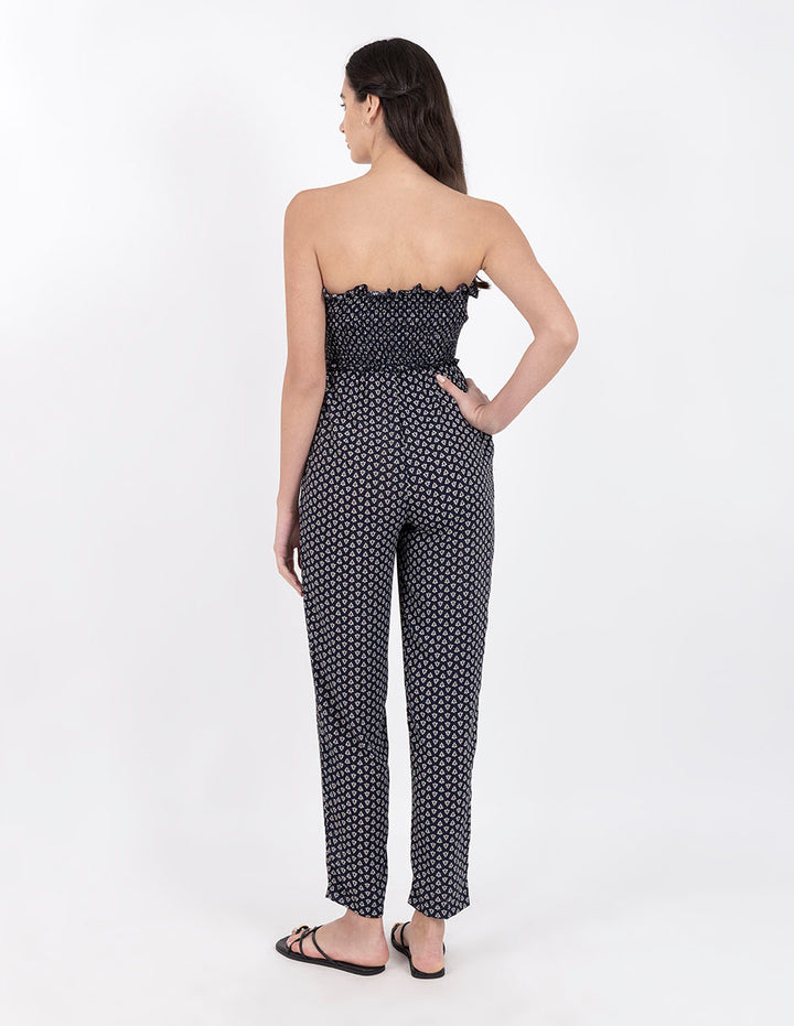 Jumpsuit largo de top con detalle de smock y cinta para nudo en busto