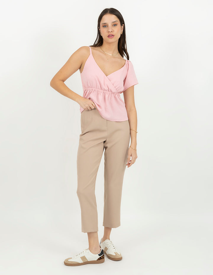 Blusa con escote cruzado (turquesa y coral)