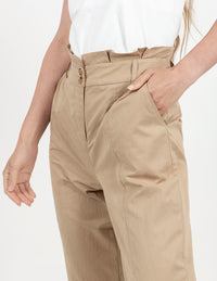 Pantalón beige con detalle en los tobillos