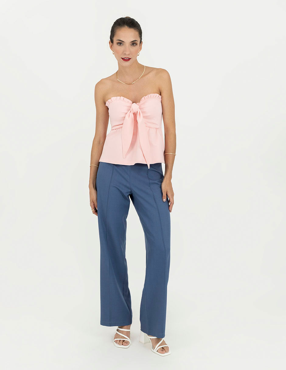Blusa tipo top rosa con moño en delantero