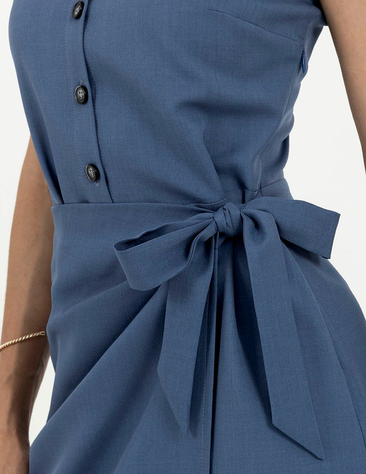 Vestido azul demin corto con cinta en laterales