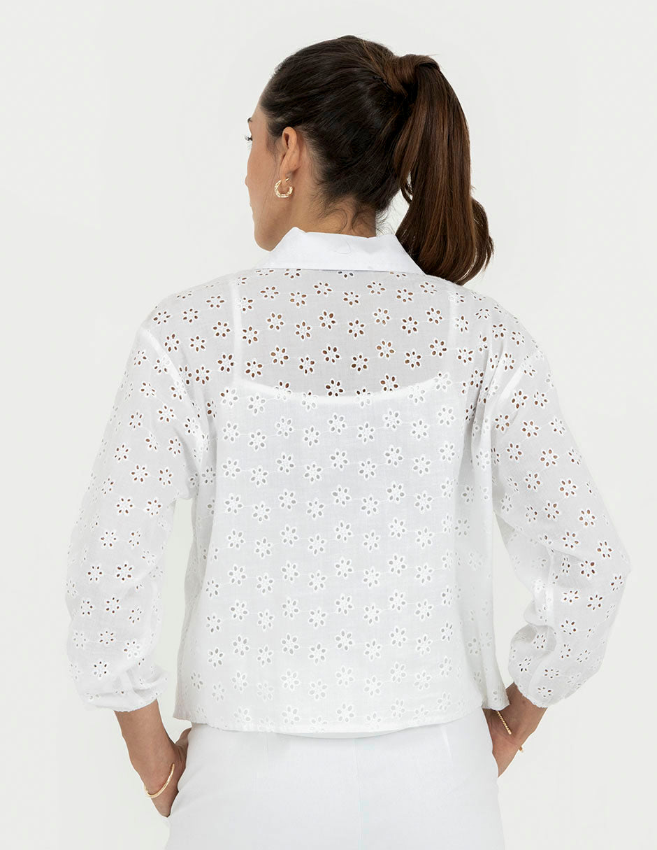 Blusa camisera ivory corta de encaje 100% algodón