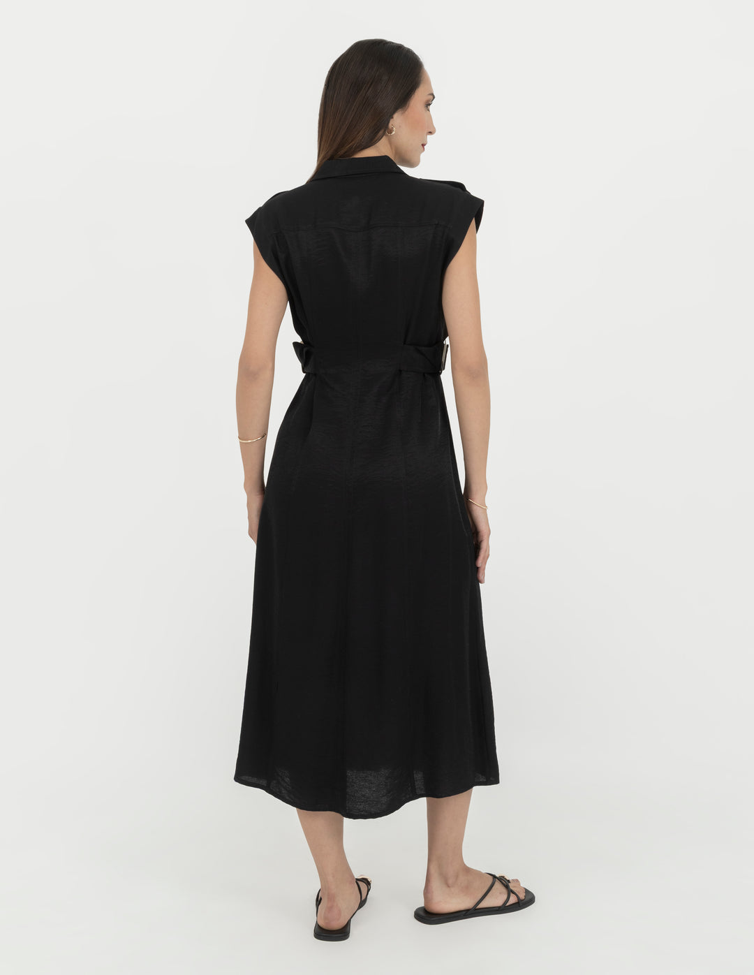 Vestido largo de manga corta (disponible en negro y verde)