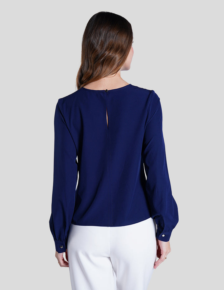 Blusa azul rey con abertura en mangas