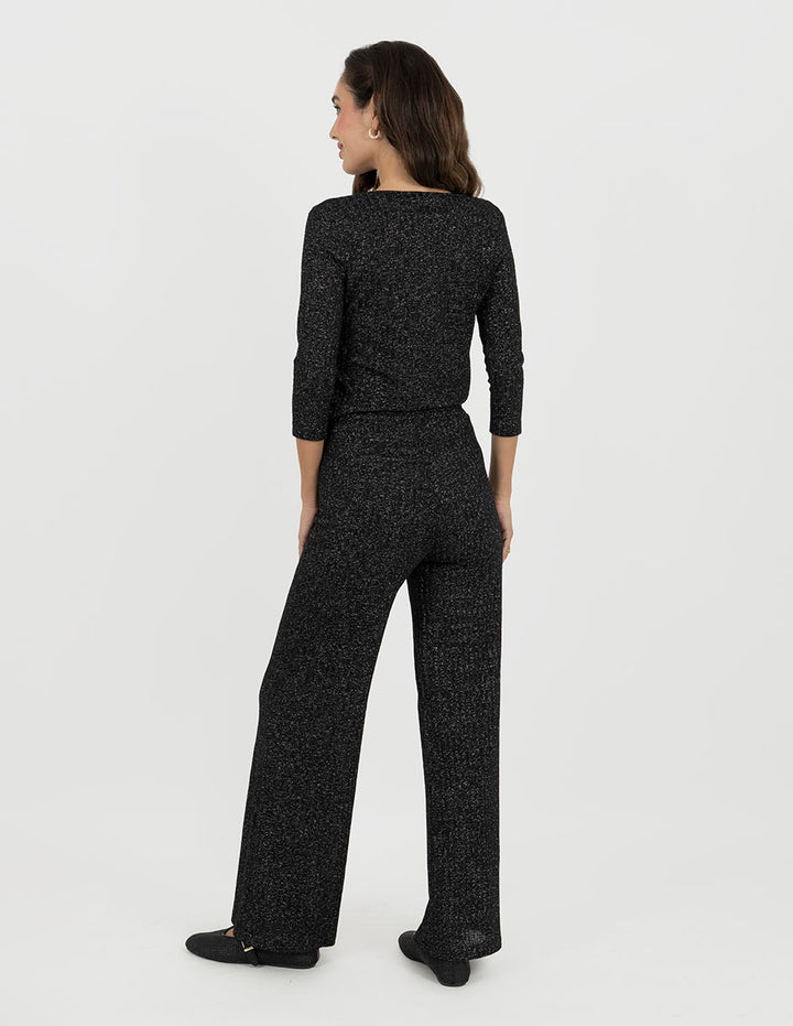 Pantalón negro con talle a la cintura y brillos (Conjunto)
