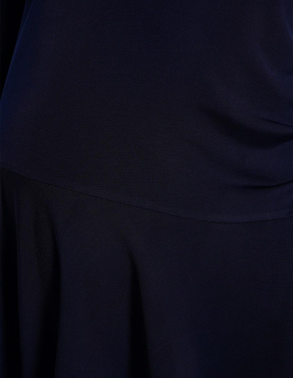 Vestido azul marino corto de manga larga