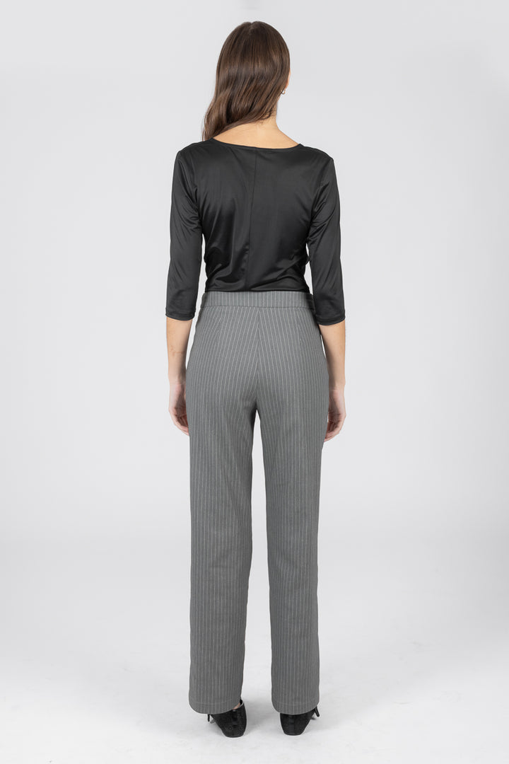 Blusa negra de mangas 3/4