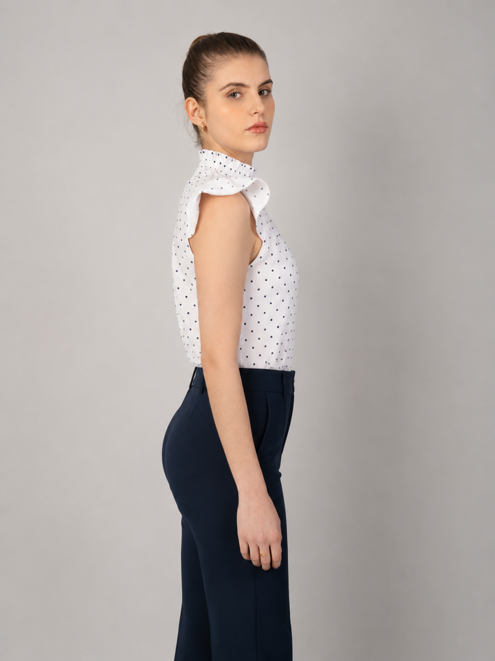 Blusa ivory con diseño de dots