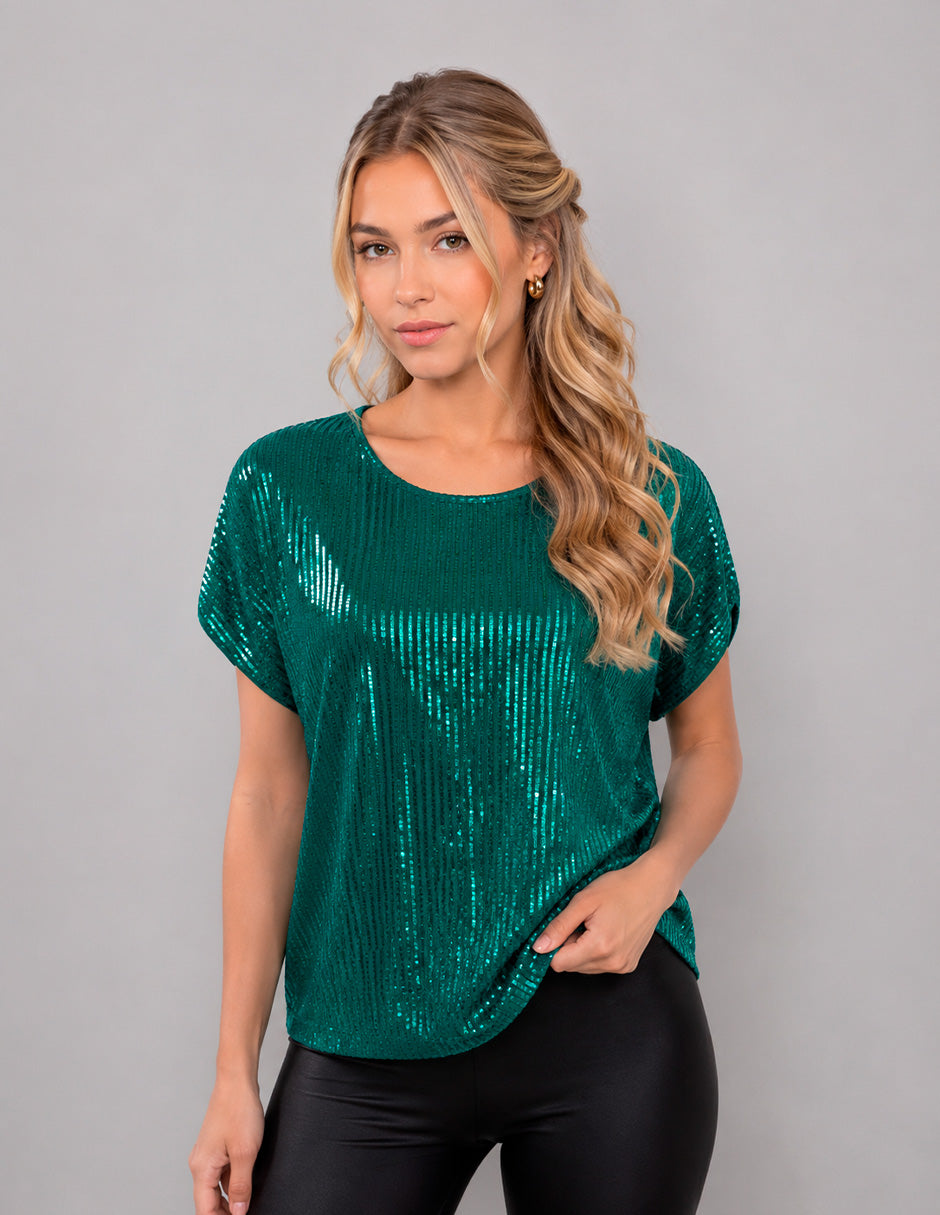 Blusa verde de lentejuelas y manga corta