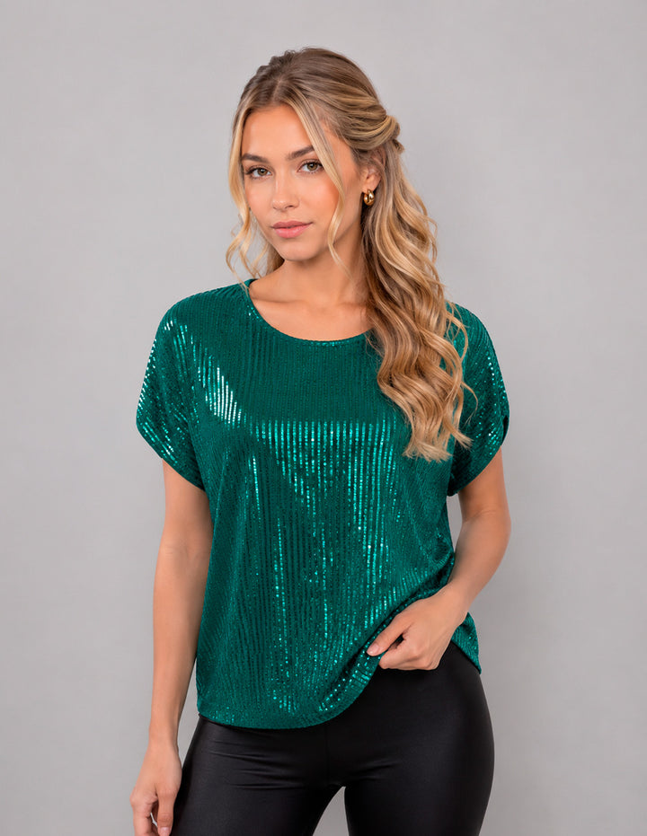 Blusa verde de lentejuelas y manga corta