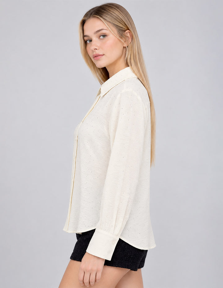 Blusa ivory de vestir y manga larga